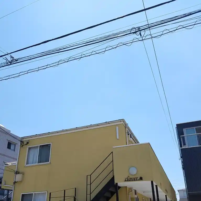 クローバー 外観