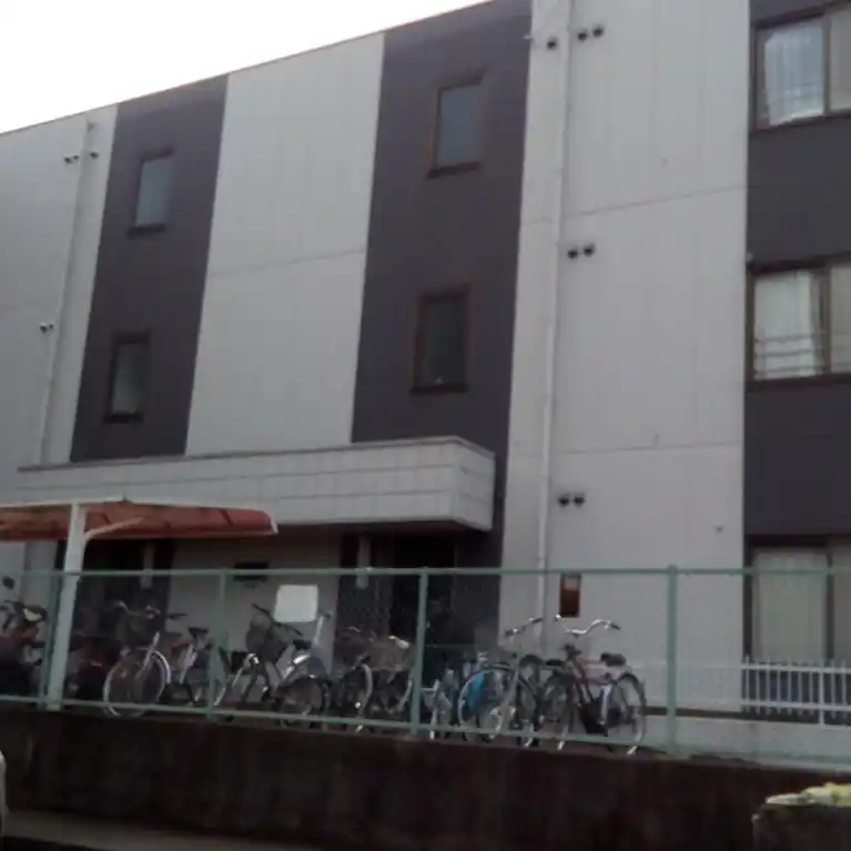 プレジオ小山 外観