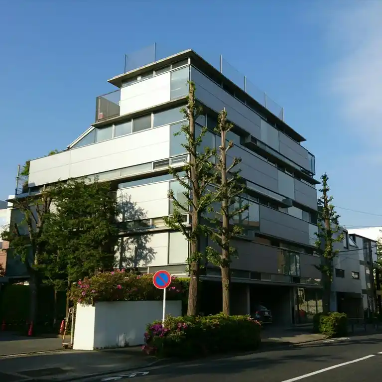 fwビル 外観