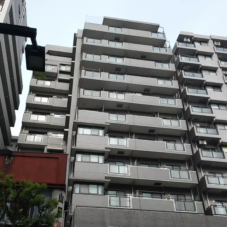 アールヴェール三鷹中央通り 外観