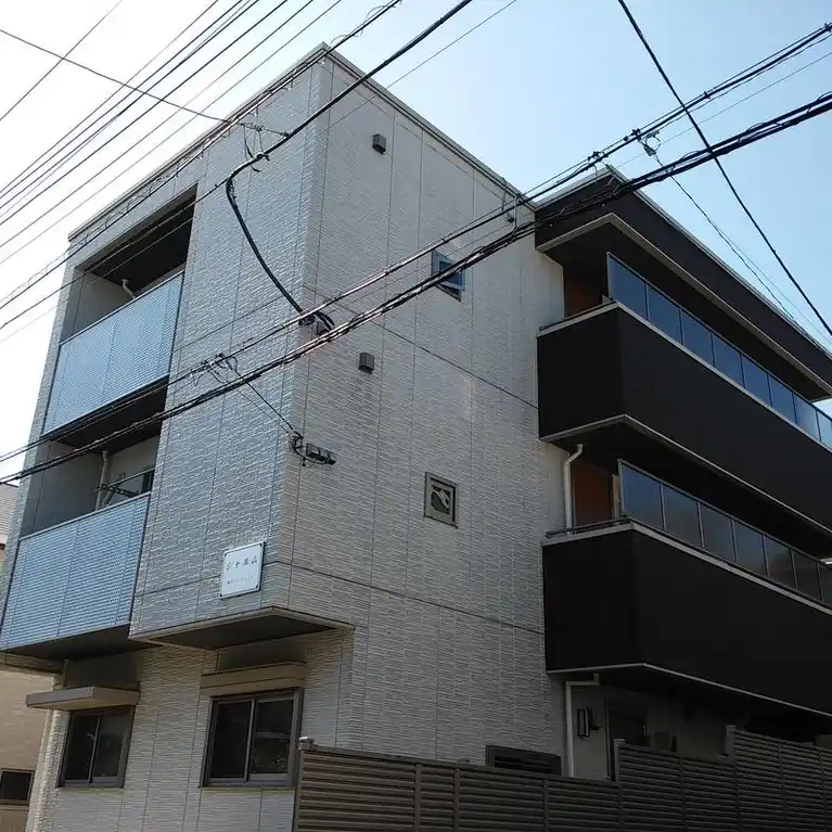 シャルム