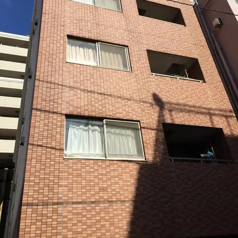イースト駒形