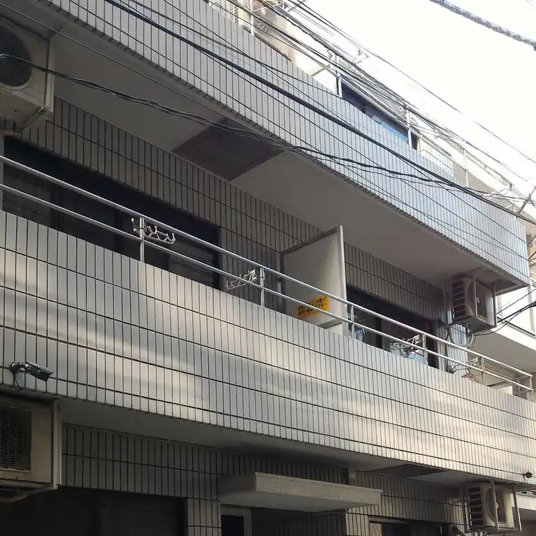 西新宿アーバンフラッツ 外観