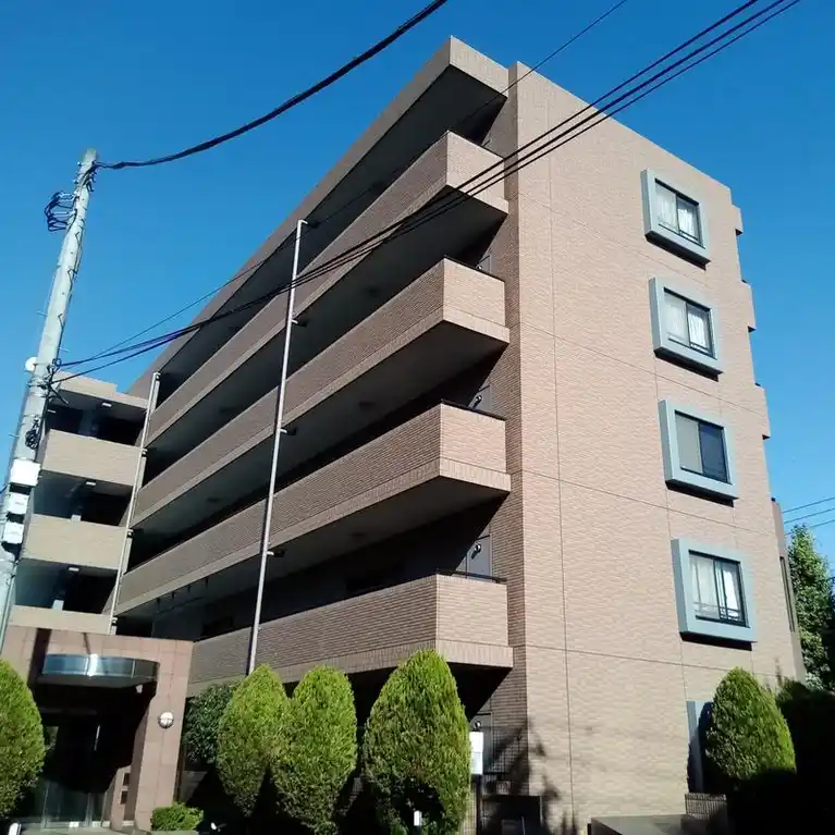 レフィナードフロール 外観