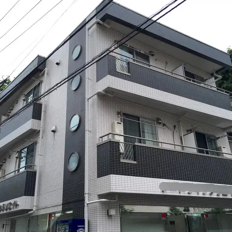 アートヒルズ 外観