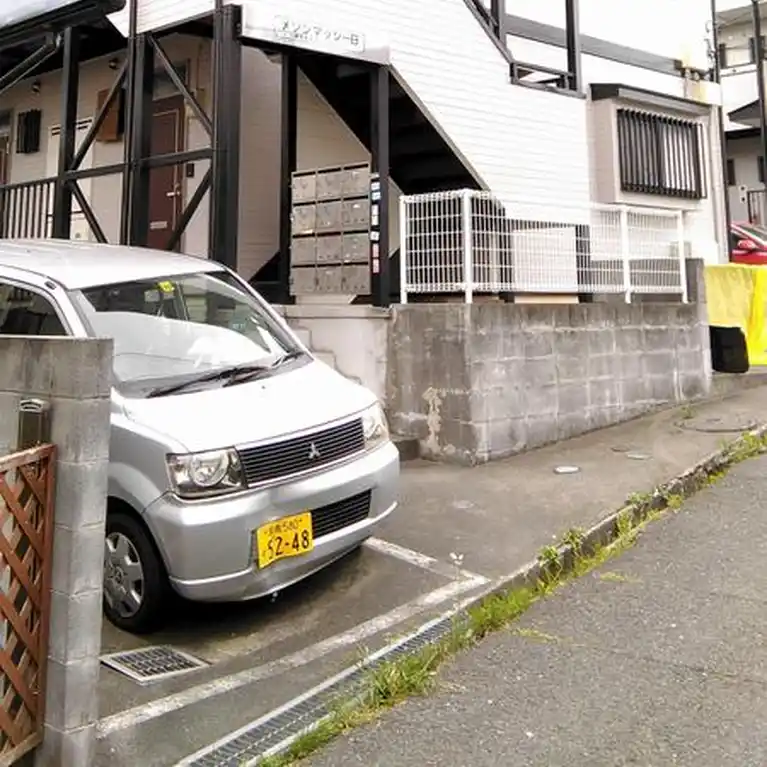 メゾンマッシーB 外観