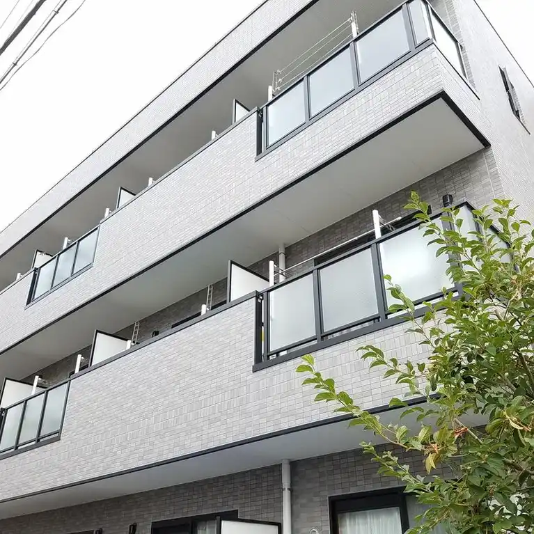 ルーミースクエア