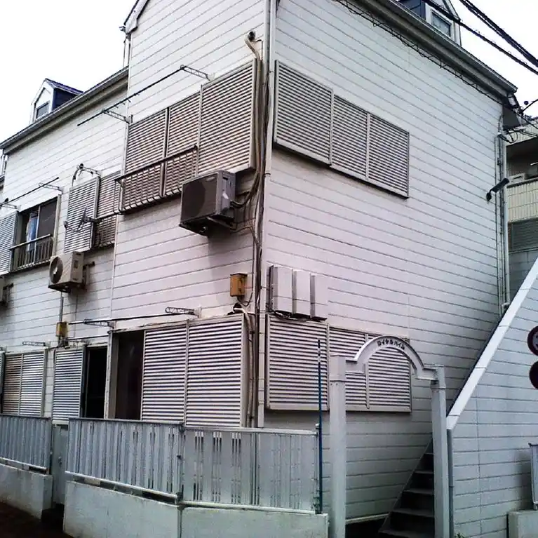 ロイヤルハイム 外観