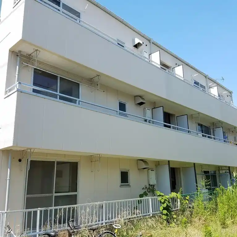 シャンポール福栄