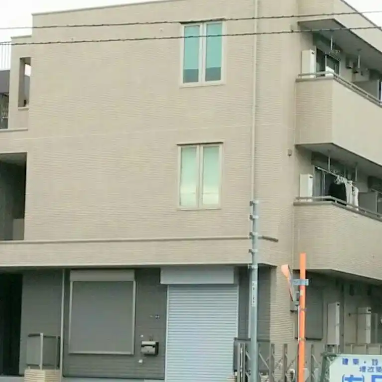 シャルマンハウスアダチ