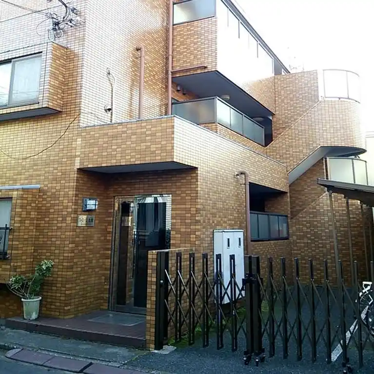 ファミーユ太田 外観