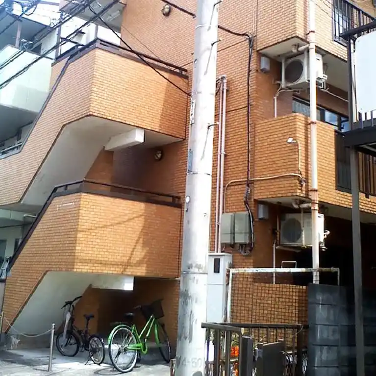 栄町コーポ 外観