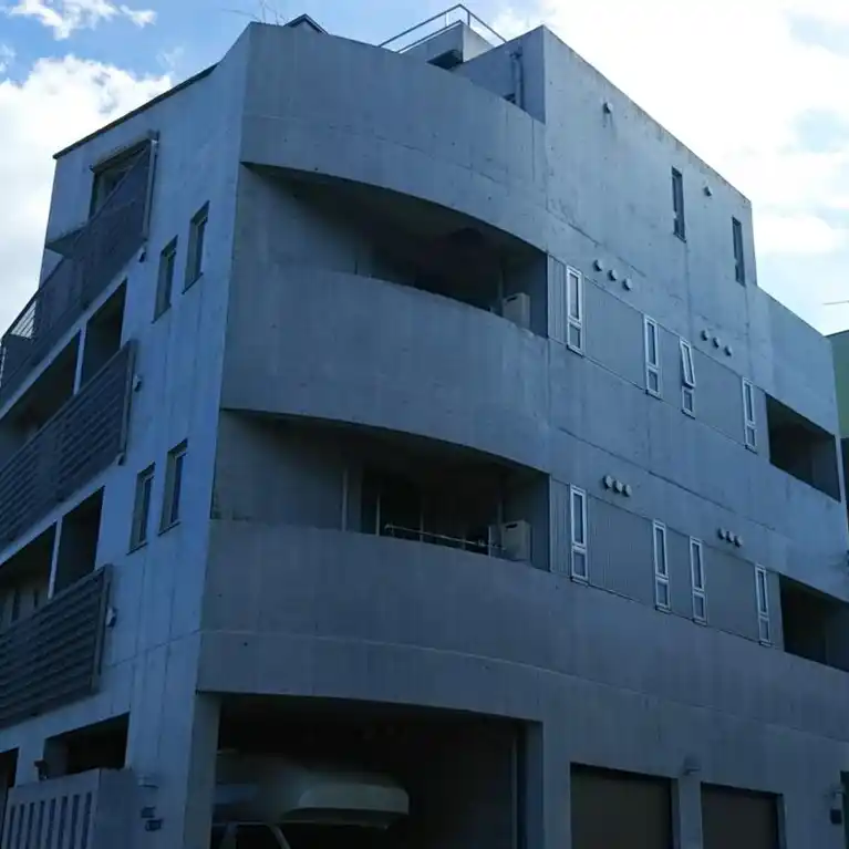 HILLCREST