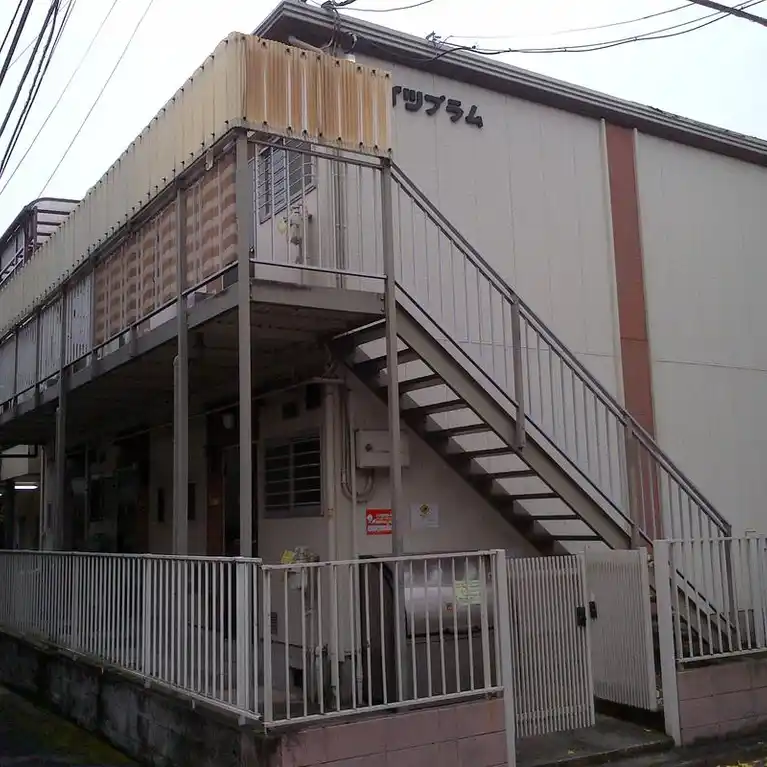 ハイツプラム 外観
