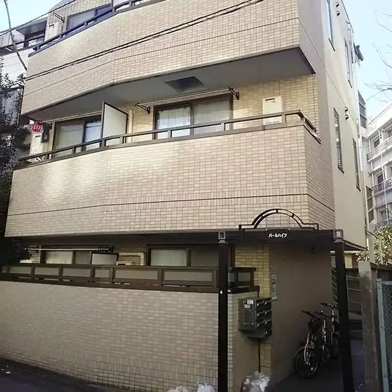パールハイツ 外観