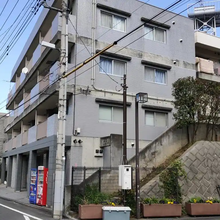 エスプリ日野 外観