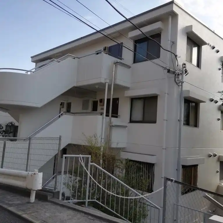 エクレール鶴見岸谷西館 外観