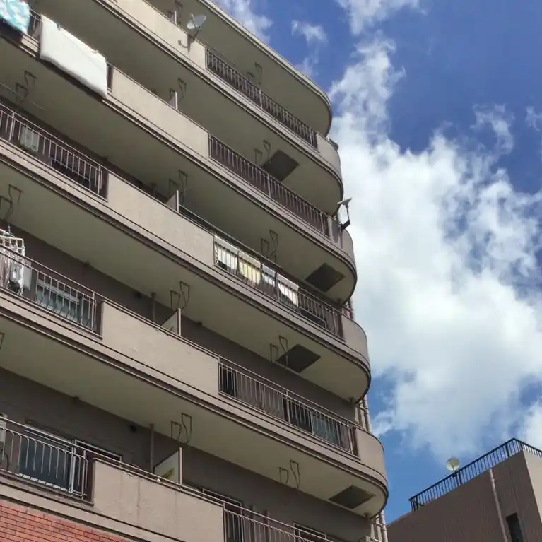 エスカイヤ本千葉プラザ