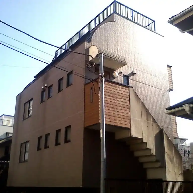 トレザイン