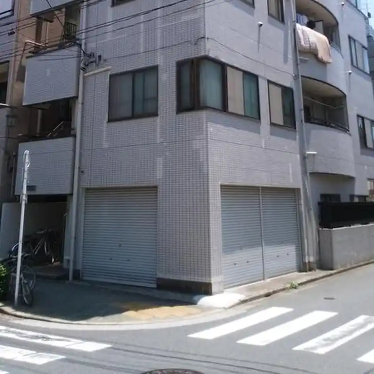 ユー・エヌ三好