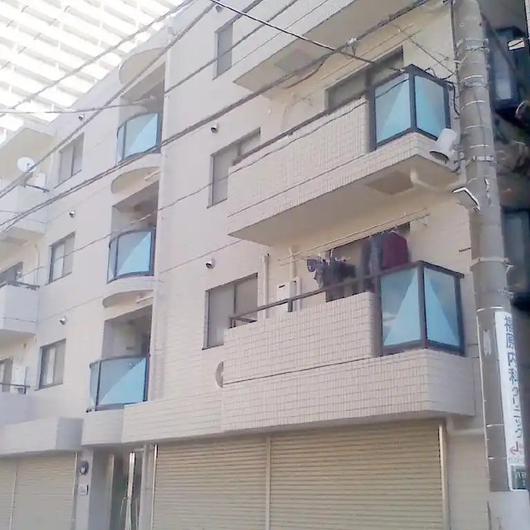 グリント 外観