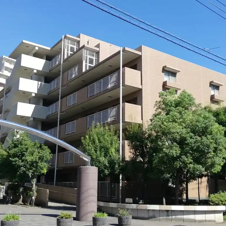 フロール川崎下平間4番館 外観