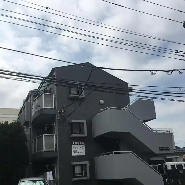 クレ・エルモーザ 外観