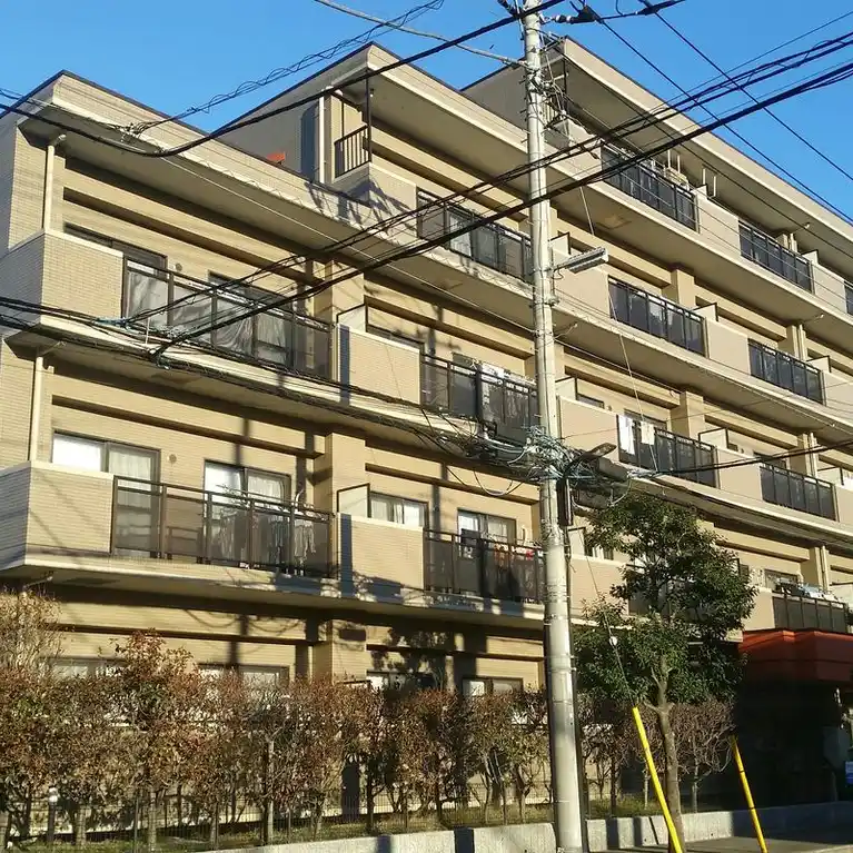 クラージュ石川