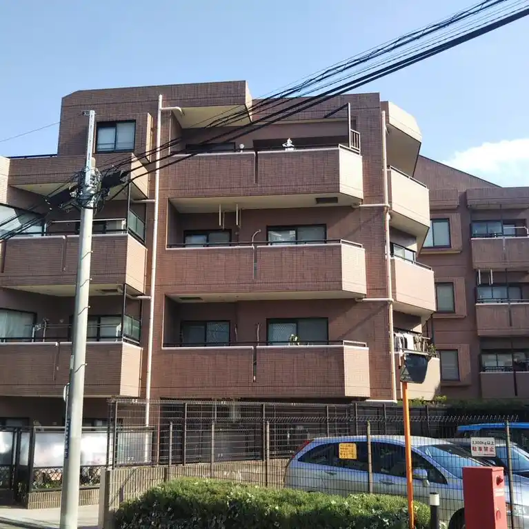 ナイスアーバン東寺尾中台 外観