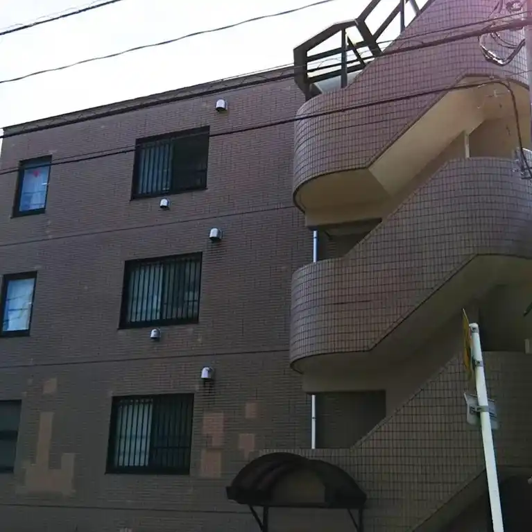 メゾンエトワール