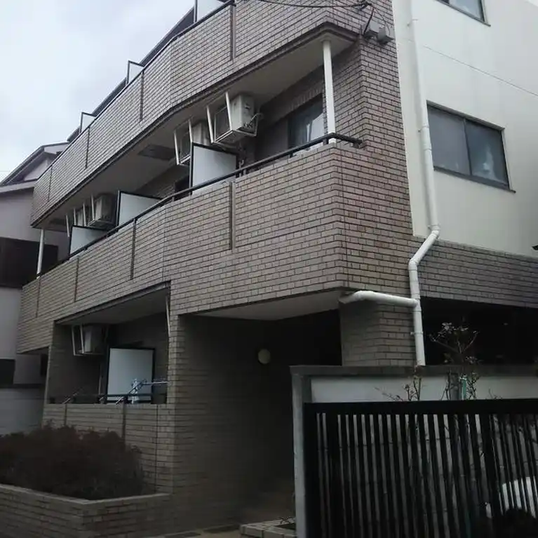 メゾンクレハ南台 外観