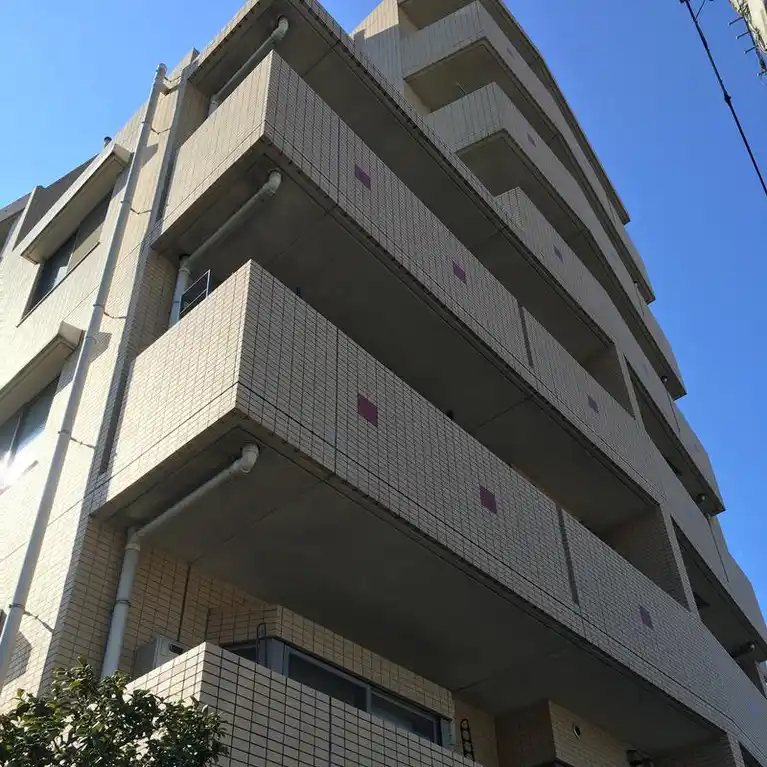 ゼファー明大前クローチェ