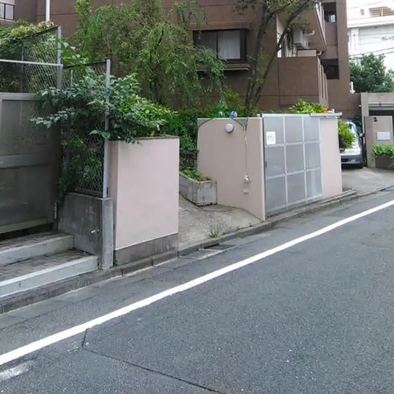 ブルーベル玉川学園 外観