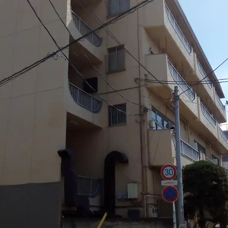 西開発ビル 外観