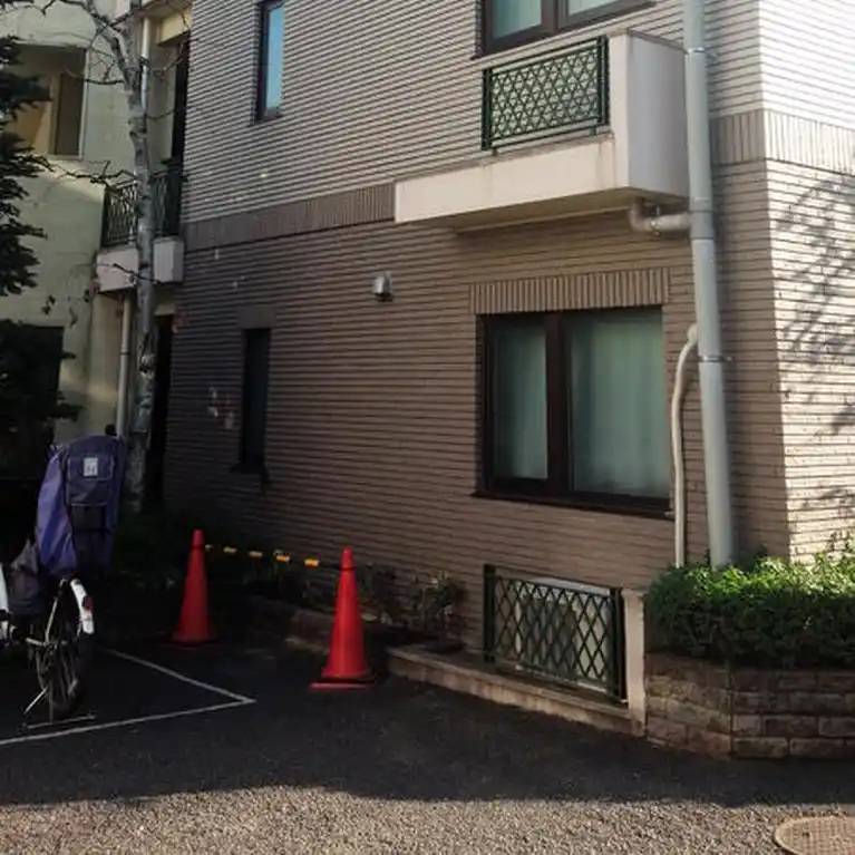カターラ宮前