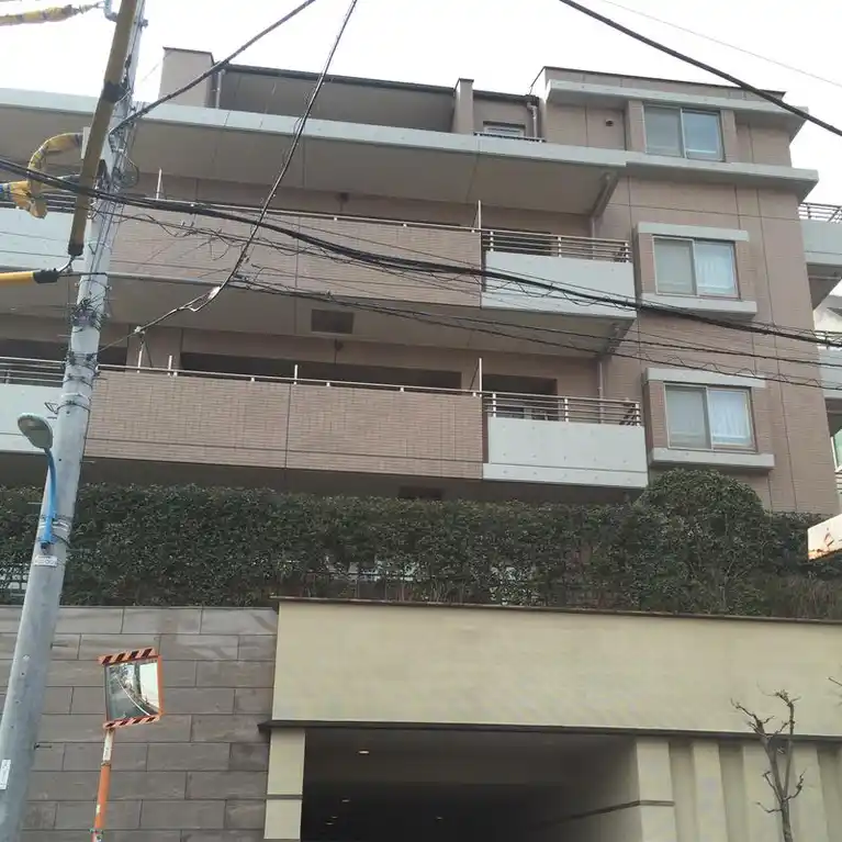 クレッセント戸山夏目坂