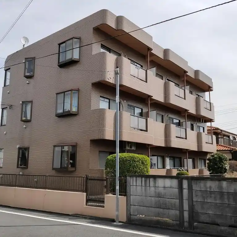 フロイデハイム 外観