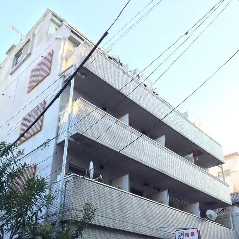 メゾンニシムラ 外観
