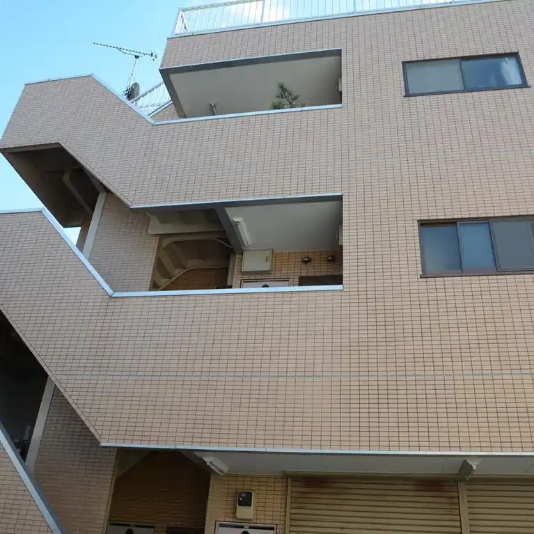 ファミール鹿島 外観