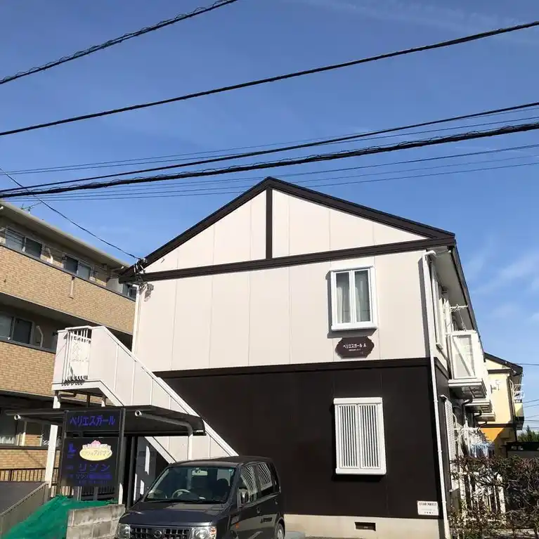 ベリエスガールA棟