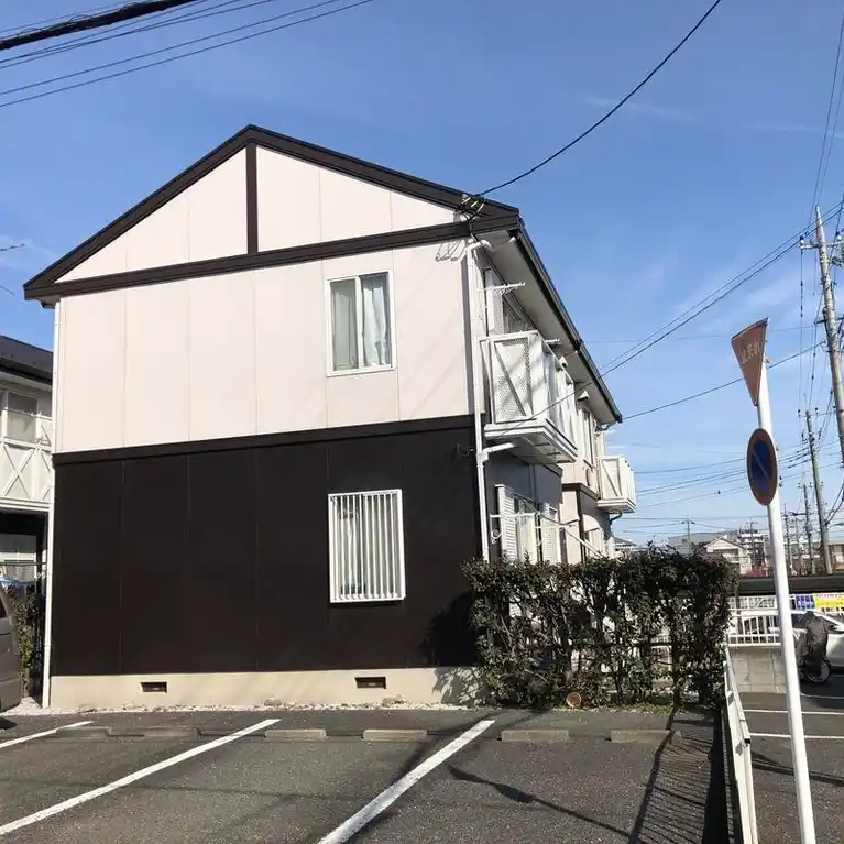 ベリエスガールB棟
