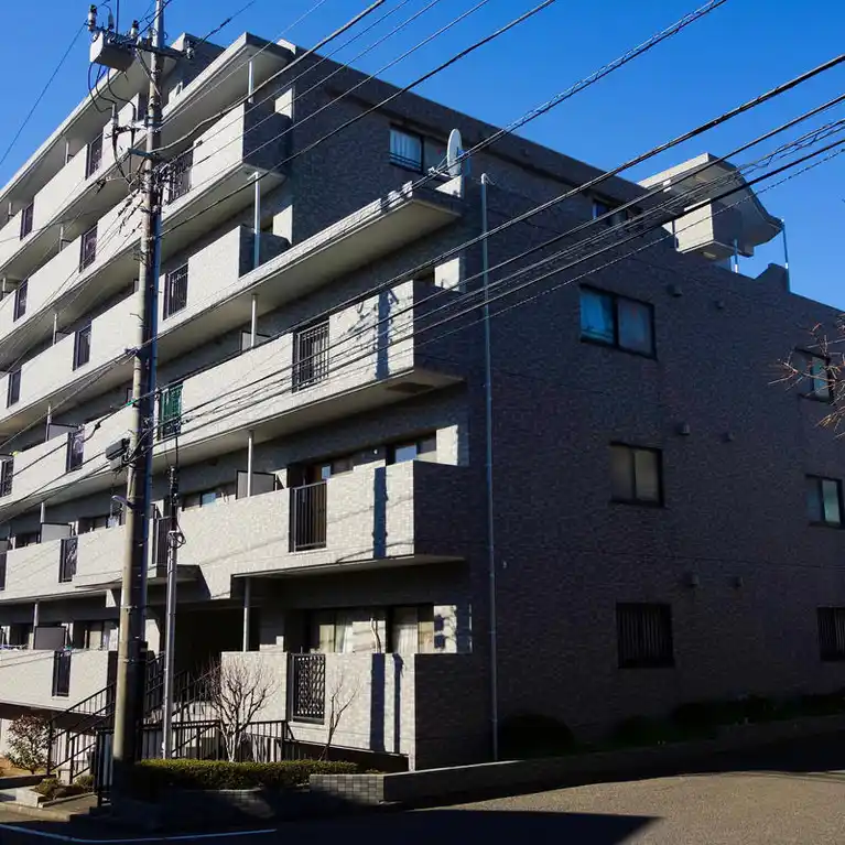 緑園都市プレーヌ
