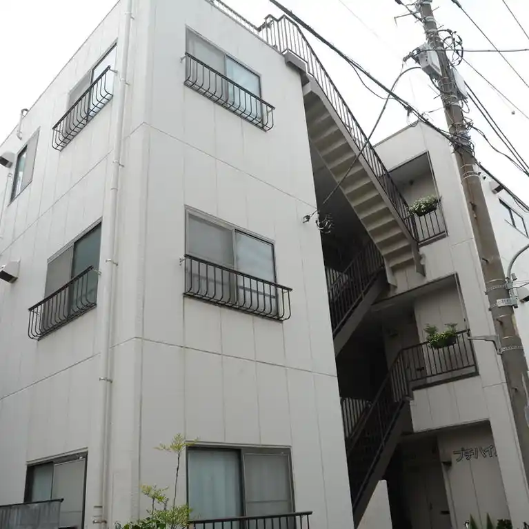 プチハイム 外観