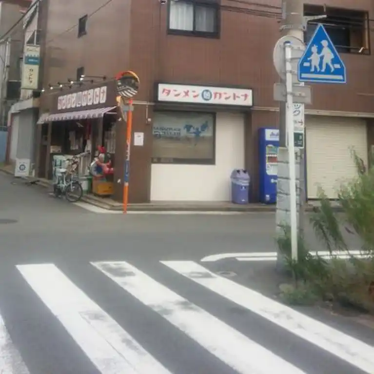 くえーるビル 外観