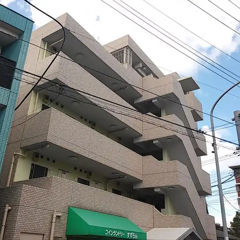 セレネ大倉山 外観