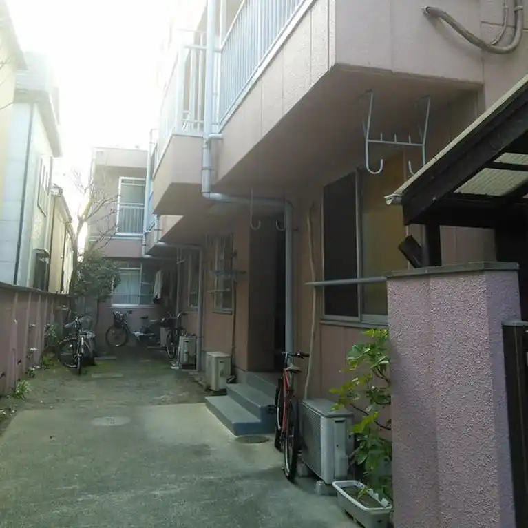 ストローハイツ 外観