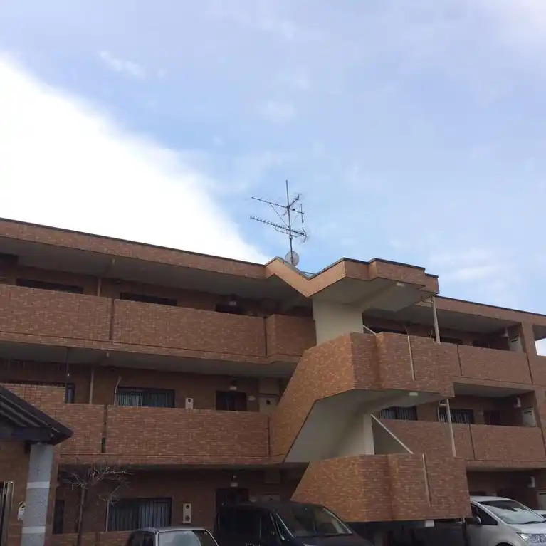 ウィング桜ヶ丘 外観