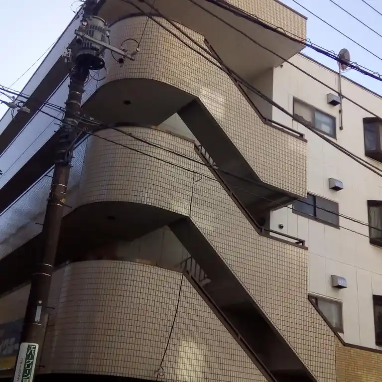 ファミールM 外観