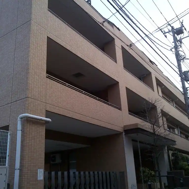 ファミールグラン四谷 外観