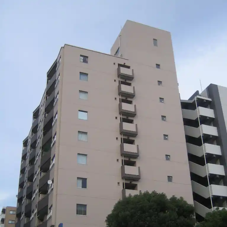 NICハイム鶴見千代田ビル 外観